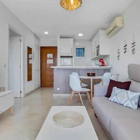 Vistamarina 403A By Ivi Real Estate Apartment Torremolinos Exterior photo
